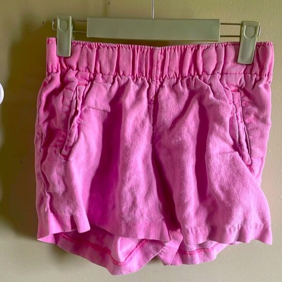 Lily Pulitzer Mid rise, pull-on, easy fit, washed linen short. - Picture 1 of 4
